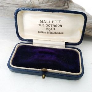 Antique Georgian Brooch Box Mallet The OCTAGON in Bath